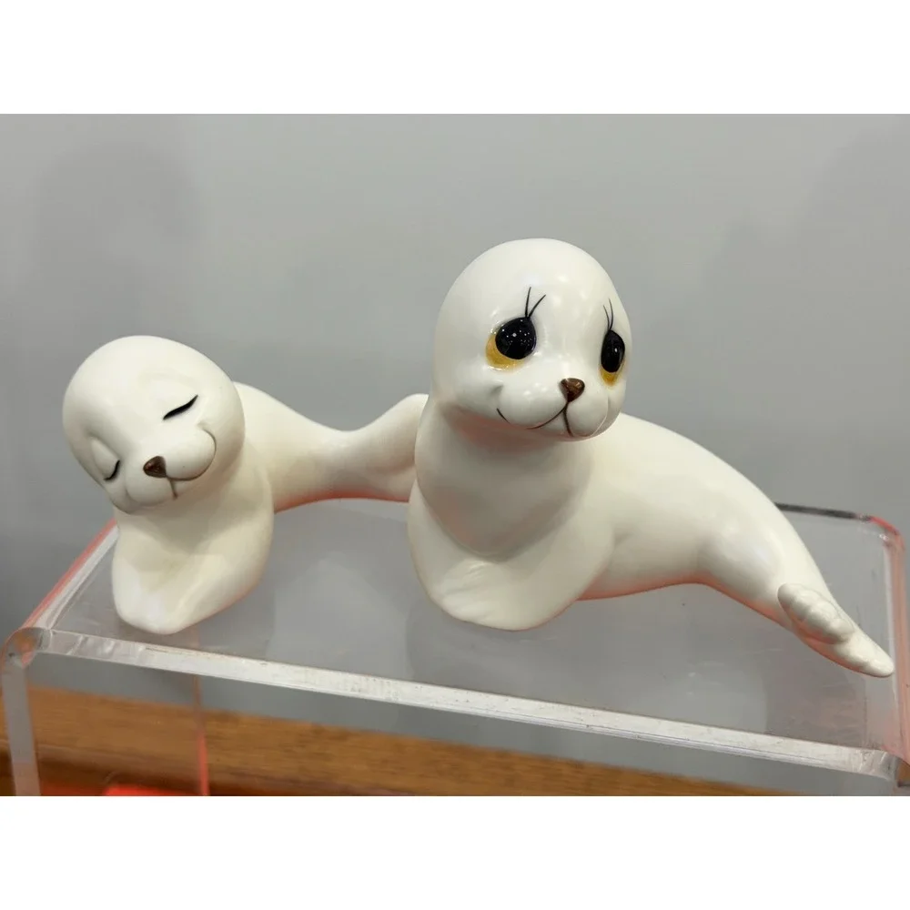 Vintage Seals Oxford Mother & Baby White Porcelain Figurines Made In Mexico